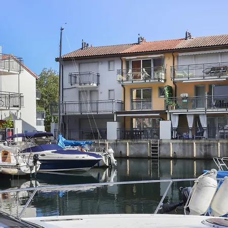 Lejlighed Tasman S12-r By Interhome *