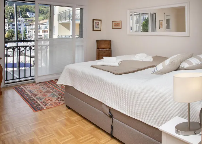 Tasman S12-r By Interhome